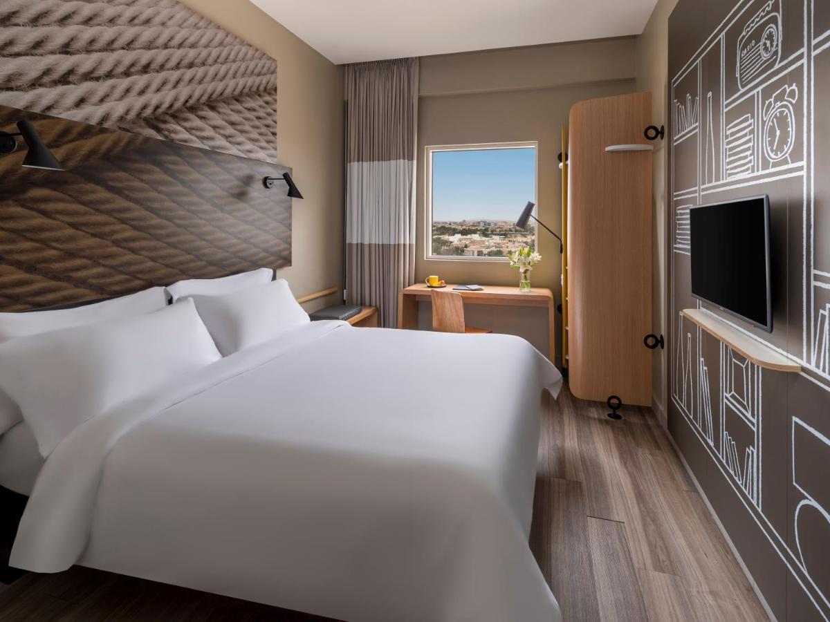 Hotel Ibis Jeddah Malik Road Exteriér fotografie