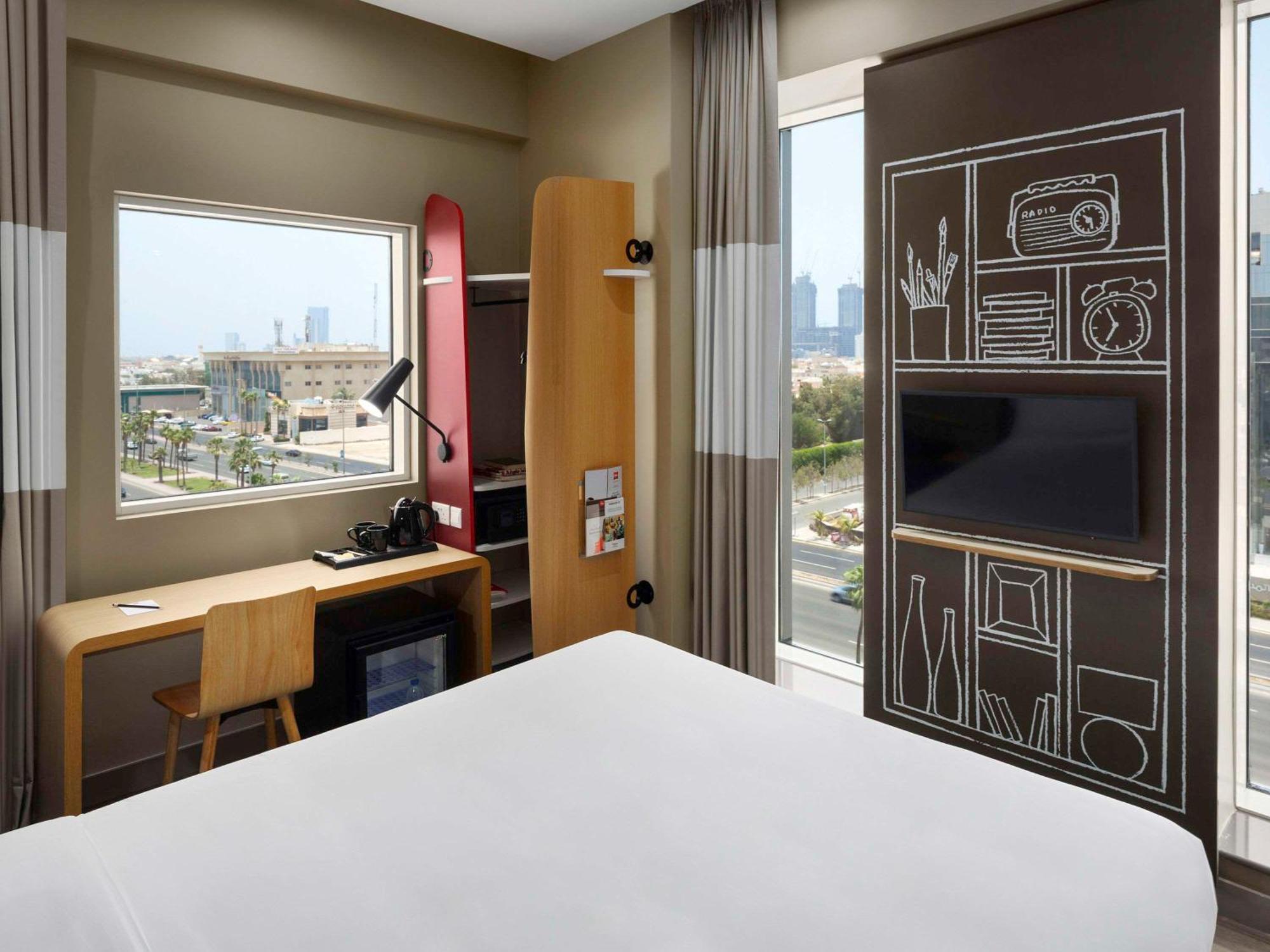 Hotel Ibis Jeddah Malik Road Exteriér fotografie
